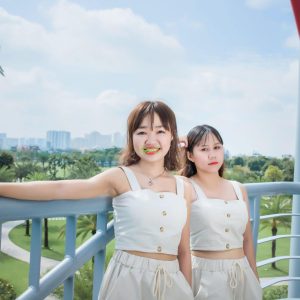 Women Lace Sexy Vest Strap Fashion Camisole Sleeveless T-Shirt Underwear Tank Tops Lady Korean Casual Women Summer Tank Croptop